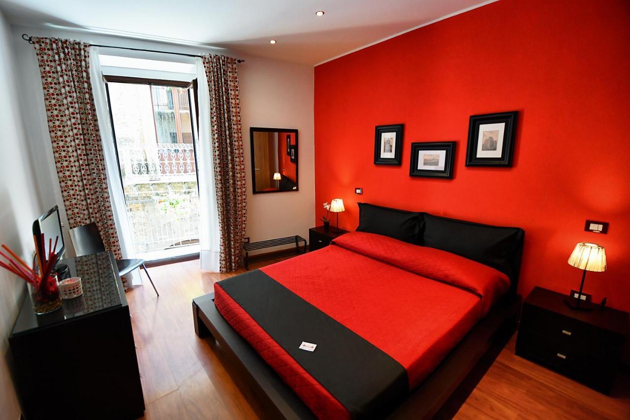 B&B Borgo Antico เปียซซา อาร์เมรีนา ภายนอก รูปภาพ