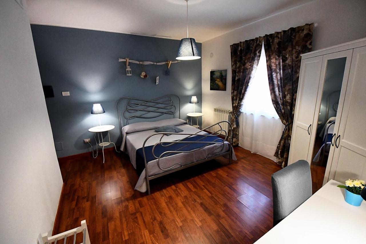 B&B Borgo Antico เปียซซา อาร์เมรีนา ภายนอก รูปภาพ