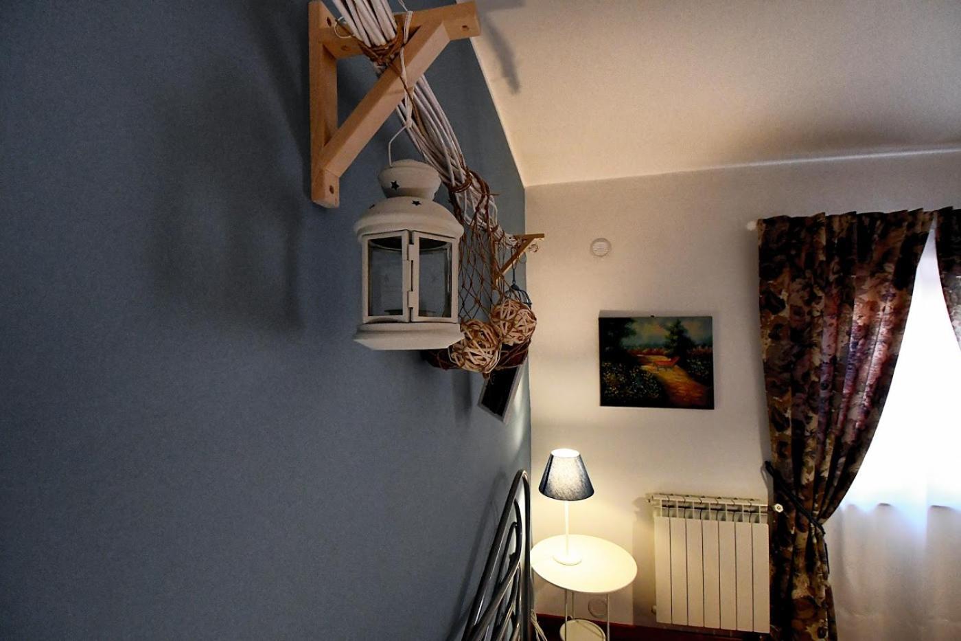 B&B Borgo Antico เปียซซา อาร์เมรีนา ภายนอก รูปภาพ