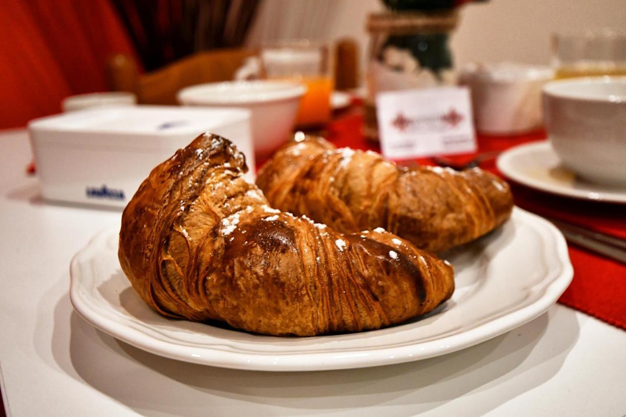 B&B Borgo Antico เปียซซา อาร์เมรีนา ภายนอก รูปภาพ
