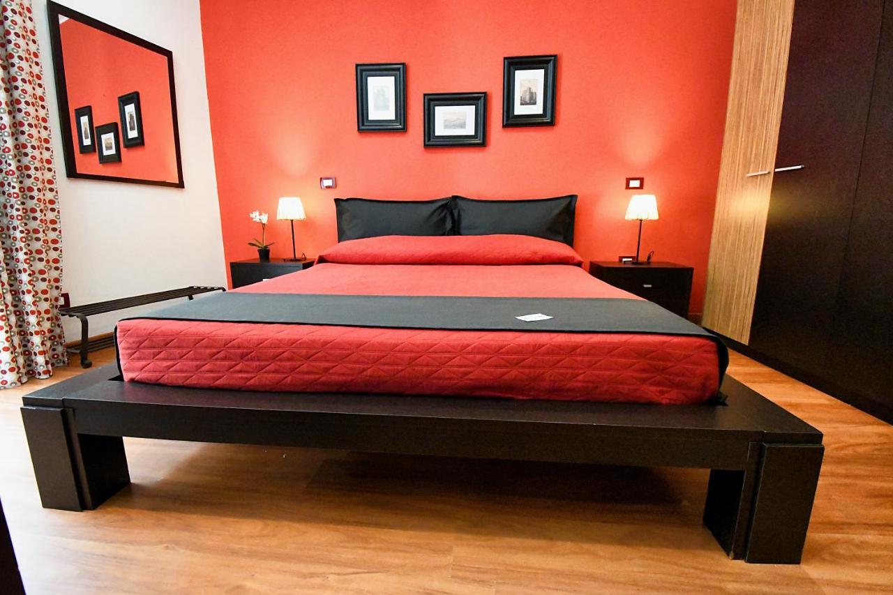 B&B Borgo Antico เปียซซา อาร์เมรีนา ภายนอก รูปภาพ